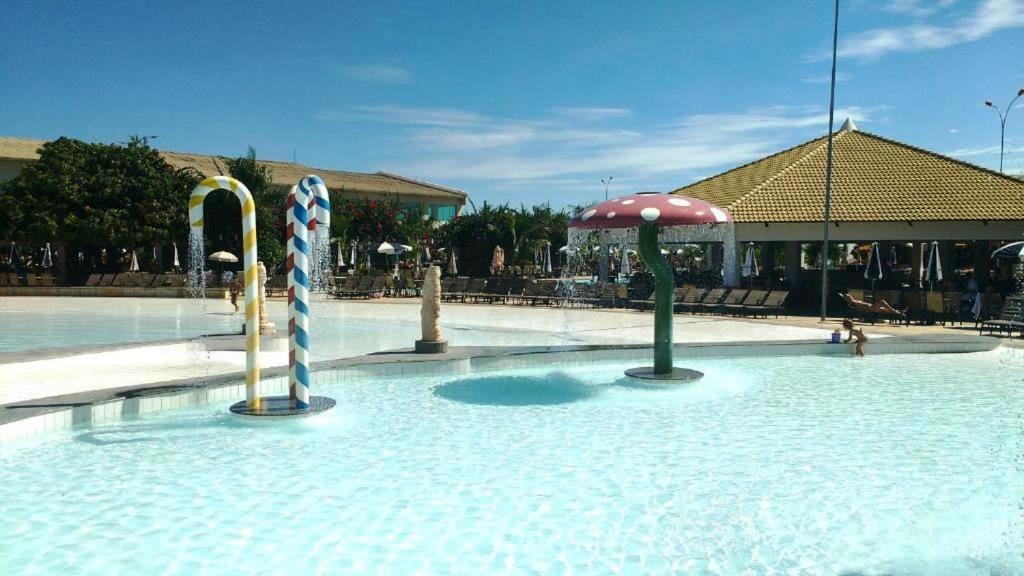 L'acqua Diroma - Suítes confortáveis - Resort com Piscinas 24 horas - Piscina de ondas Caldas Novas Exterior foto